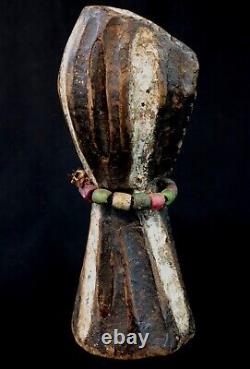 Art Africain Afrique Tribal Ancienne Statue Poteau en Bois Kela RDC 23 Cms