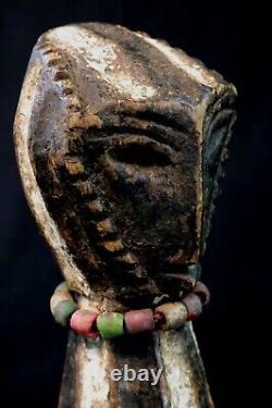 Art Africain Afrique Tribal Ancienne Statue Poteau en Bois Kela RDC 23 Cms