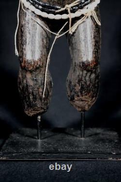 Art Africain Arts Premiers Ancien Fétiche Statue Agni sur socle 45,5 Cms ++
