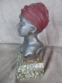 BEAU BUSTE ancien en régule. Signée Emmanuel Villanis