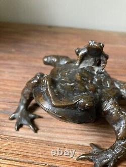 BRONZE ANCIEN JAPON XIX e CRAPAUD ET SON PETIT PATINE BRUNE GRENOUILLE