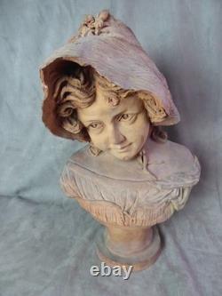 BUSTE en TERRE CUITE ancien. LA JEUNE FILLE. Signé M. Lebbé, 91