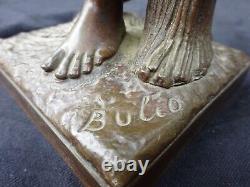 Beau Bronze ancien Jeune Femme à la Faucille Paysanne Fermière signé BULIO