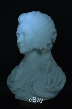 Belle Sculpture Ancienne en marbre Portait Louis XVI Marie Antoinette Courtisane