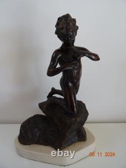 Bronze Ancien Enfant Au Poisson Signe Vincenzo Cinque (1852-1929)