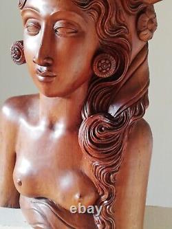 Buste de femme Balinaise Statue Ancienne en bois massif
