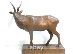 CERF BOIS SCULPTE FORET NOIRE ANCIENNE GRANDE SCULPTURE ANIMALIÈRE signé