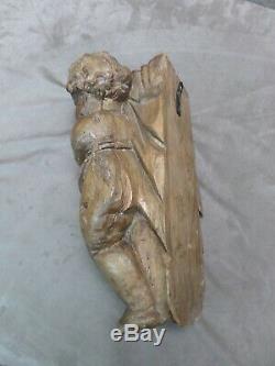 CHERUBIN en bois sculpté, ancien