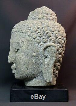 C ancienne tête du Bouddha sculpture en pierre 24kg36cm Java rare et très déco