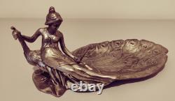 Coupelle Ancien Vide Poche Art Nouveau Art Deco En Étain Argenté En Bon État