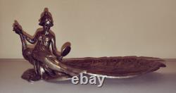 Coupelle Ancien Vide Poche Art Nouveau Art Deco En Étain Argenté En Bon État