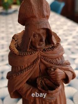 Dieppe terre cuite Ancienne Femme De Pêcheur, Signée Illisible Et Datée 1875