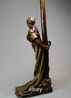 Emmanuel Villanis Sculpture L'Otage bronze ancien circa 1890