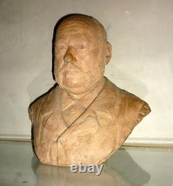GRAND BUSTE, ancien, en terre cuite Mr GALY 1897