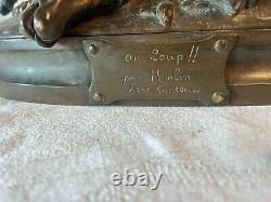 Grand Bronze ancien statue signé Louis Auguste HIOLIN (1846-1910) Au Loup