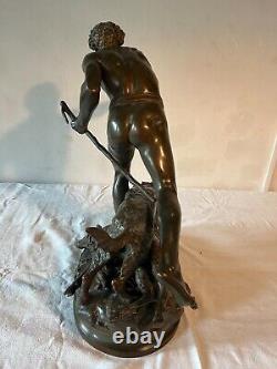 Grand Bronze ancien statue signé Louis Auguste HIOLIN (1846-1910) Au Loup