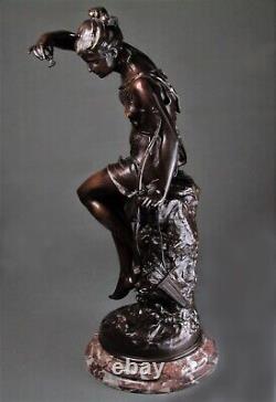 Grand bronze ancien Nymphe de Diane par Mathurin Moreau circa 1900