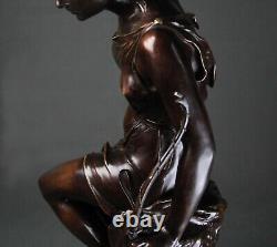 Grand bronze ancien Nymphe de Diane par Mathurin Moreau circa 1900