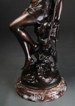 Grand bronze ancien Nymphe de Diane par Mathurin Moreau circa 1900
