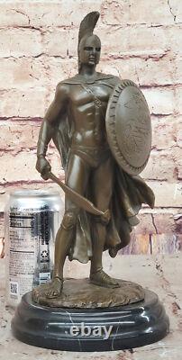 Grande Statue De Soldat Romain Ancien En Armure De Sparta 18 LBS En Vente