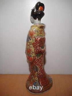 Grande statue sculpture ancienne porcelaine femme japonaise kimono Japon
