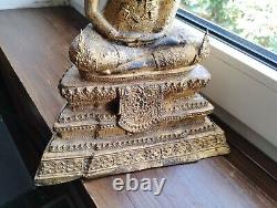 Grande statue sculpture de bouddha vintage ancien en bronze doré d'Inde XXe