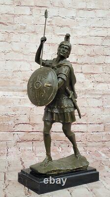Heroic Romain Soldat Bronze Sculpture Statue Ancien Guerrier Avec Bouclier Ouvre