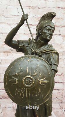 Heroic Romain Soldat Bronze Sculpture Statue Ancien Guerrier Avec Bouclier Ouvre