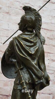 Heroic Romain Soldat Bronze Sculpture Statue Ancien Guerrier Avec Bouclier Ouvre