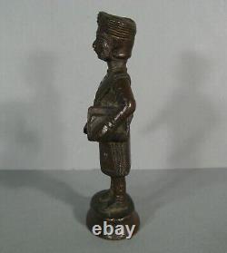 Homme Au Turban Dignitaire Hindou Sculpture Statuette Bronze Indien Ancien