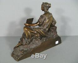 Jeune Femme Romantique Sculpture Ancienne En Bronze