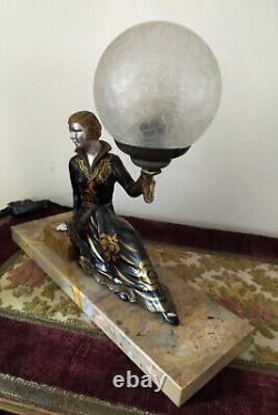 Lampe verrier statue sculpture femme élégante Art Déco 1930 ancienne le marbre
