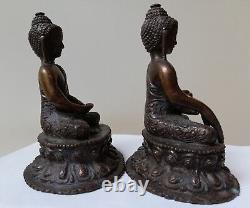 Paire De Statuette Bouddha Asiatique En Bronze Ancien