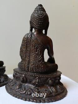 Paire De Statuette Bouddha Asiatique En Bronze Ancien