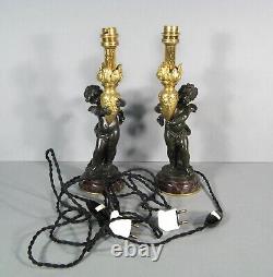 Paire Lampes Putti Porteurs D'eau Sculptures Bronze Ancien Signé Auguste Moreau