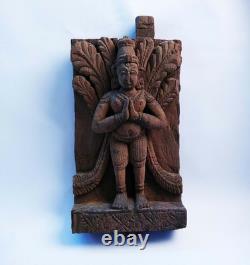 Panneau statue ancienne sculpture char dieu temple hindou en bois sculpté à Panneau statue ancienne sculpture char dieu temple hindou en bois sculpté à