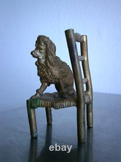 Petit Bronze 19°s Statue animalière décor Chien Vieille chaise Sculpture Ancien