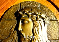 Plaque, Sculpture Bronze, Bas Relief Ancien Sur Bois, Christ, Signe M. Pollet