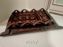 Porte De Grenier ancienne sculptée sur bois Dogon Mali Afrique sculpture