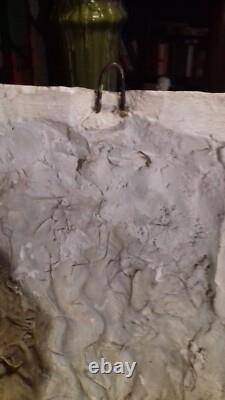 Portrait d'une élégante art déco, médaillon plâtre ancien, Dim 3323 cm
