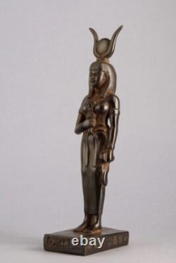 Rare Statue Pierre Ancienne Égyptienne De La Déesse Isis Sculpture Disque Sol
