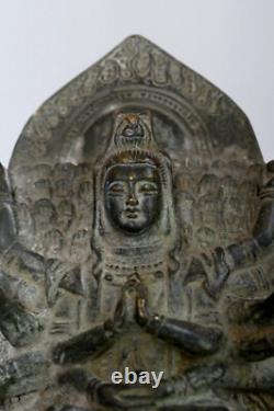 Rare ancienne GuanYin en bronze Chine H15,6cm Avalokiteshvara Tibet
