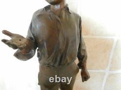 Rare ancienne statue jeune garçon tendant la main en métal H 34 cm