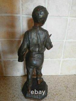 Rare ancienne statue jeune garçon tendant la main en métal H 34 cm