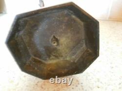 Rare ancienne statue jeune garçon tendant la main en métal H 34 cm