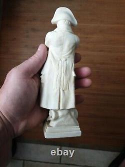 SCULPTURE ANCIENNE NAPOLEON I EN BISCUIT ANCIEN FIN XIXeS HAUTEUR 21 CM STATUE
