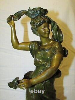 STATUE JEUNE FEMME DEESSE REGULE PATINE BRONZE PIED DE LAMPE 19ème ANCIENNE