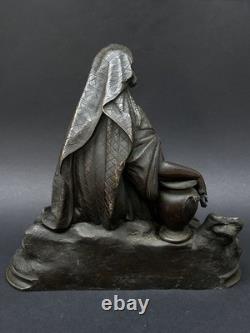 SUPERBE ancienne SCULPTURE XIXe en BRONZE femme avec fleurs en TBE