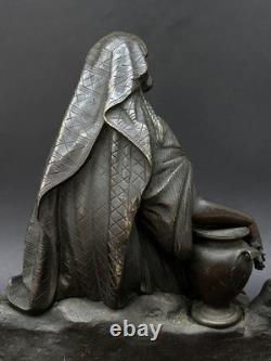 SUPERBE ancienne SCULPTURE XIXe en BRONZE femme avec fleurs en TBE
