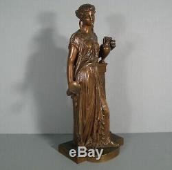 Sculpture Ancienne Bronze Jeune Femme A L'antique Servante Amphore Signé Bouret
